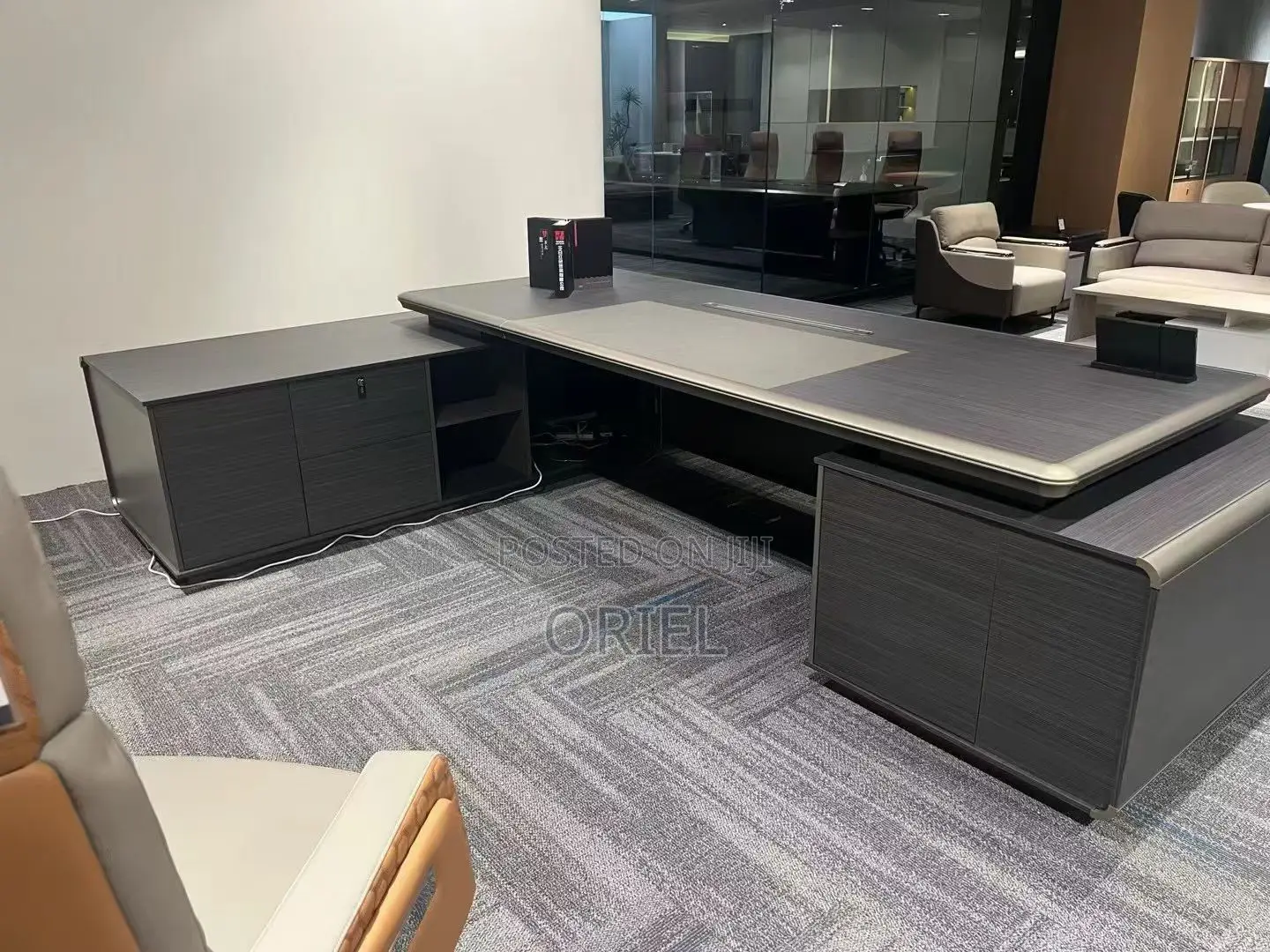 Office Desk : Executive 1.6m Office Managers Desk