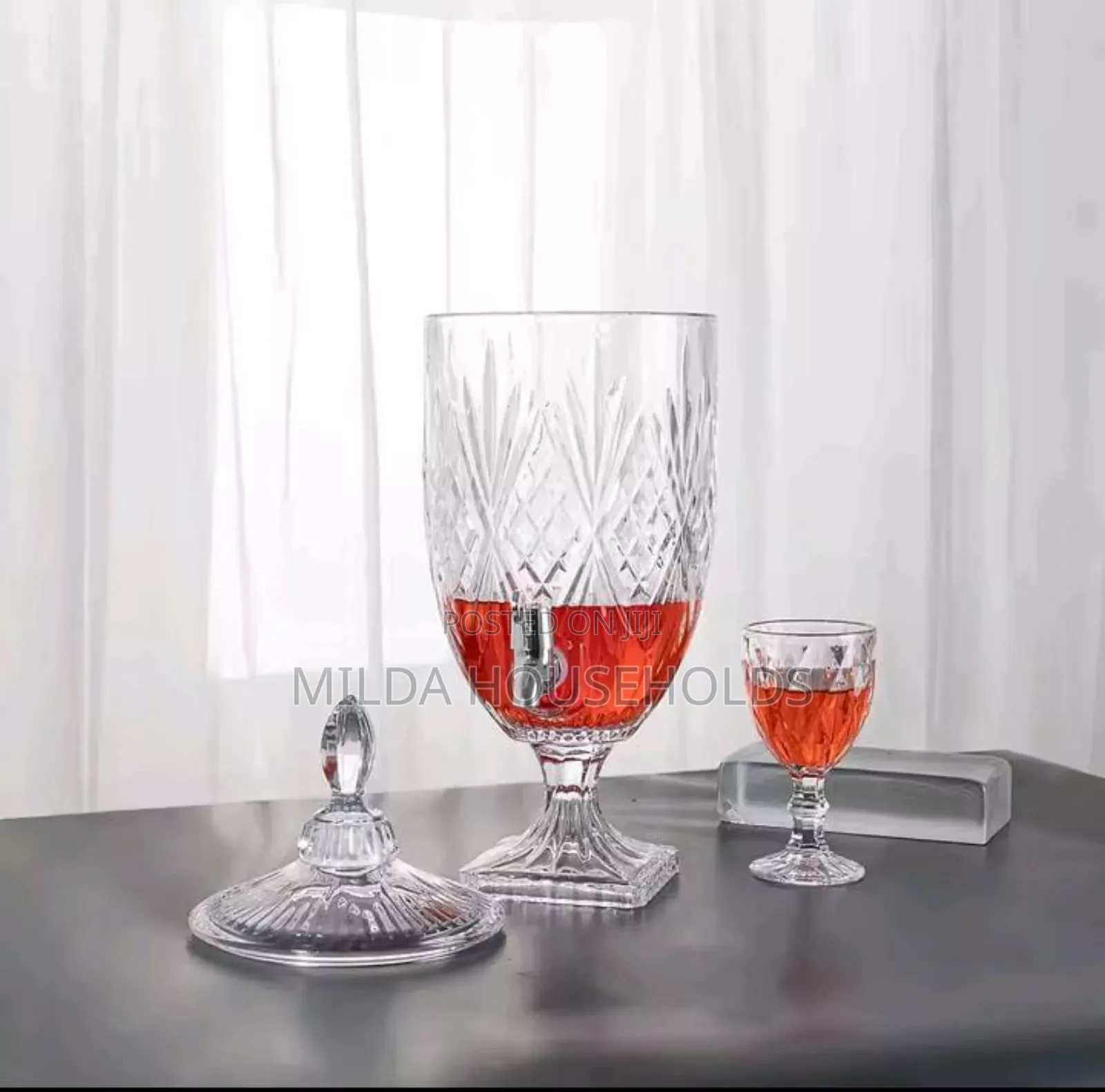 Glass Juice/Beverage Dispenser