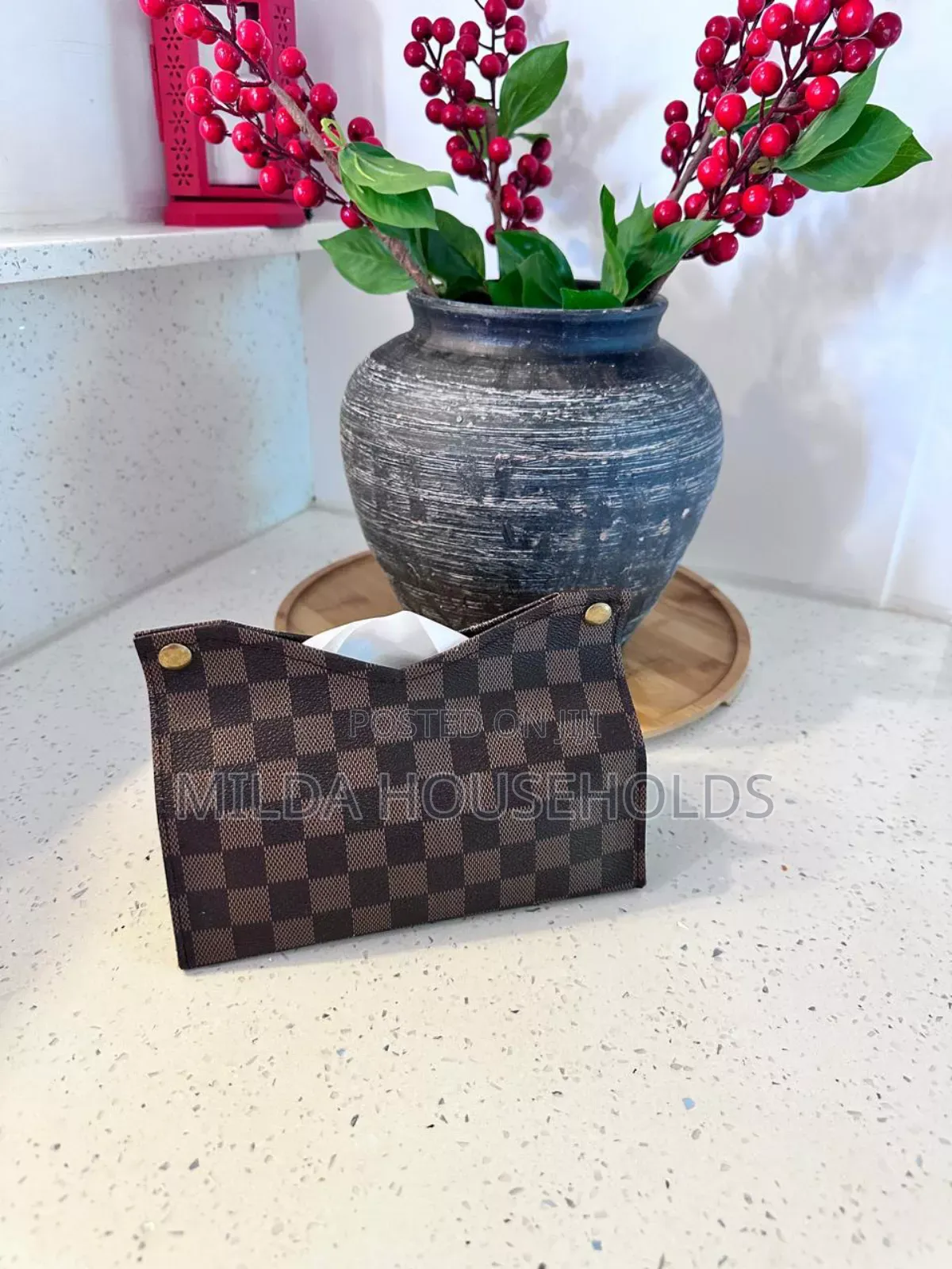 Leather Tissue-Box or Serviette Holder .