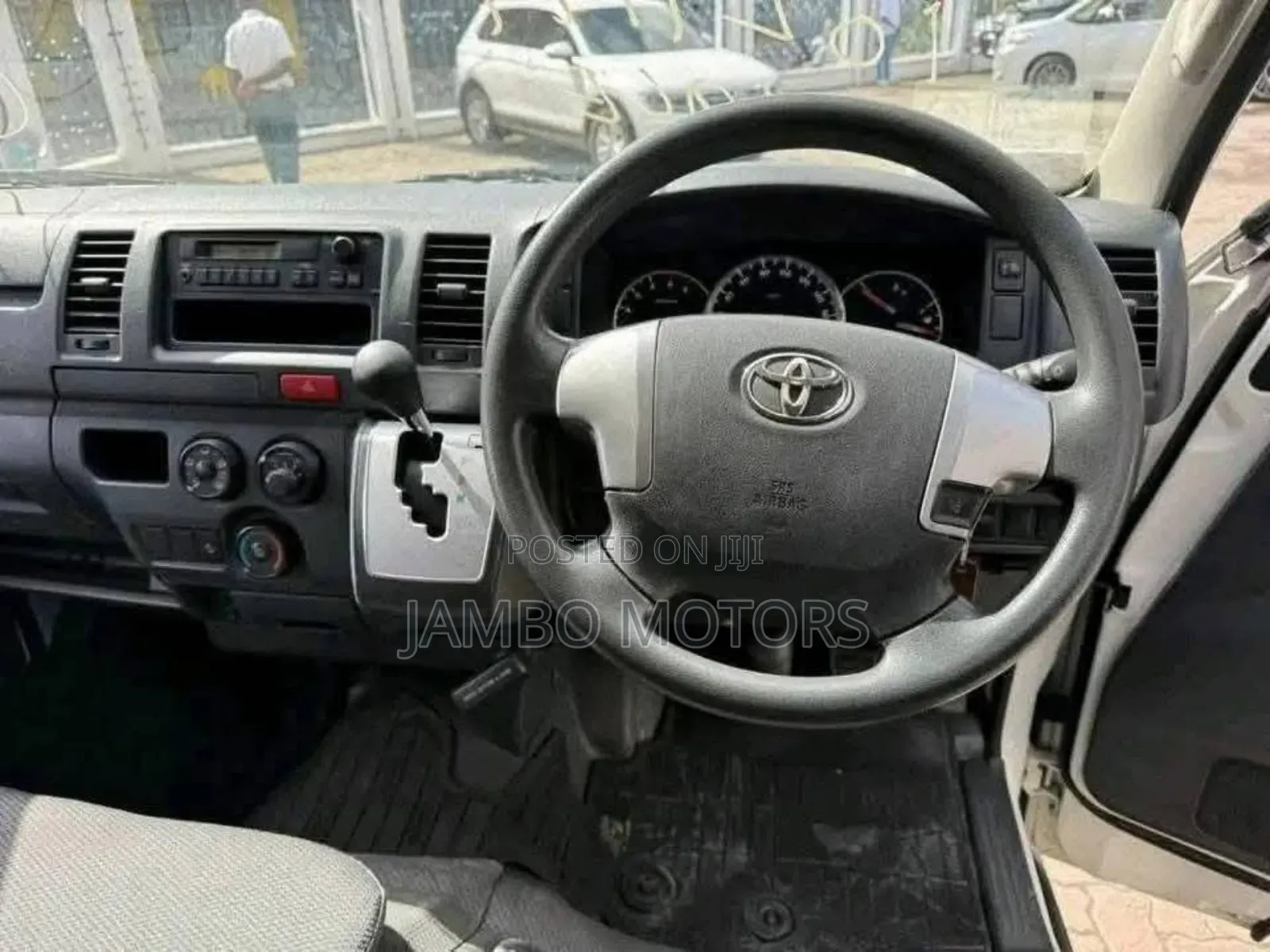 Toyota HiAce 2020 White