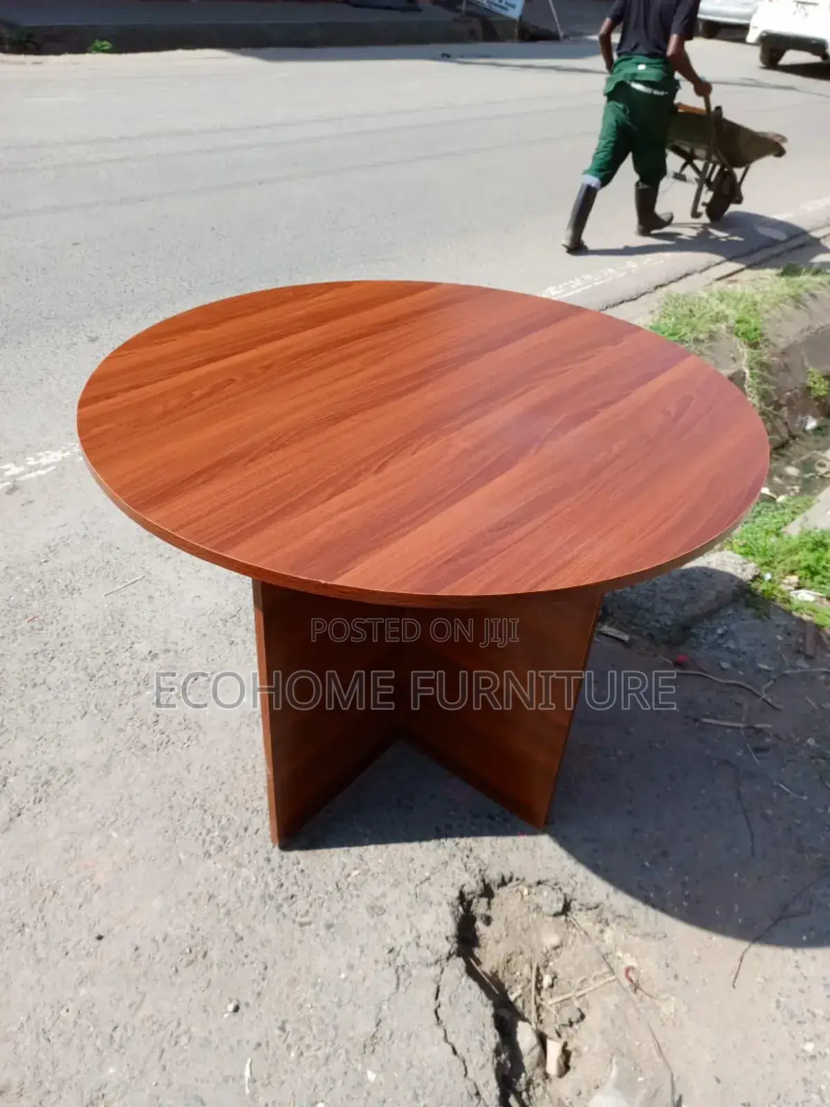 Round Office Table