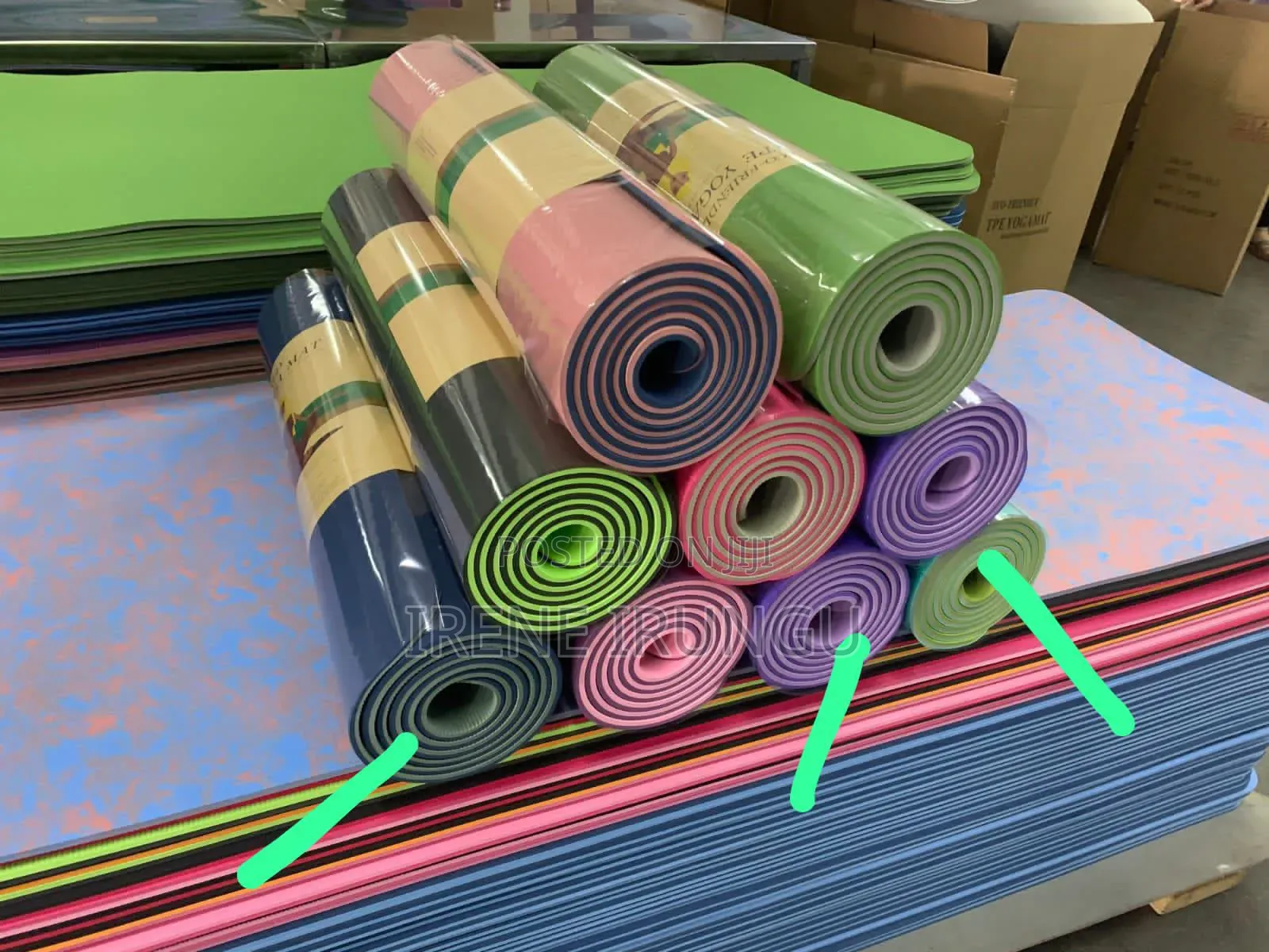 Durable Double Sided Mats With a Carrier Bag