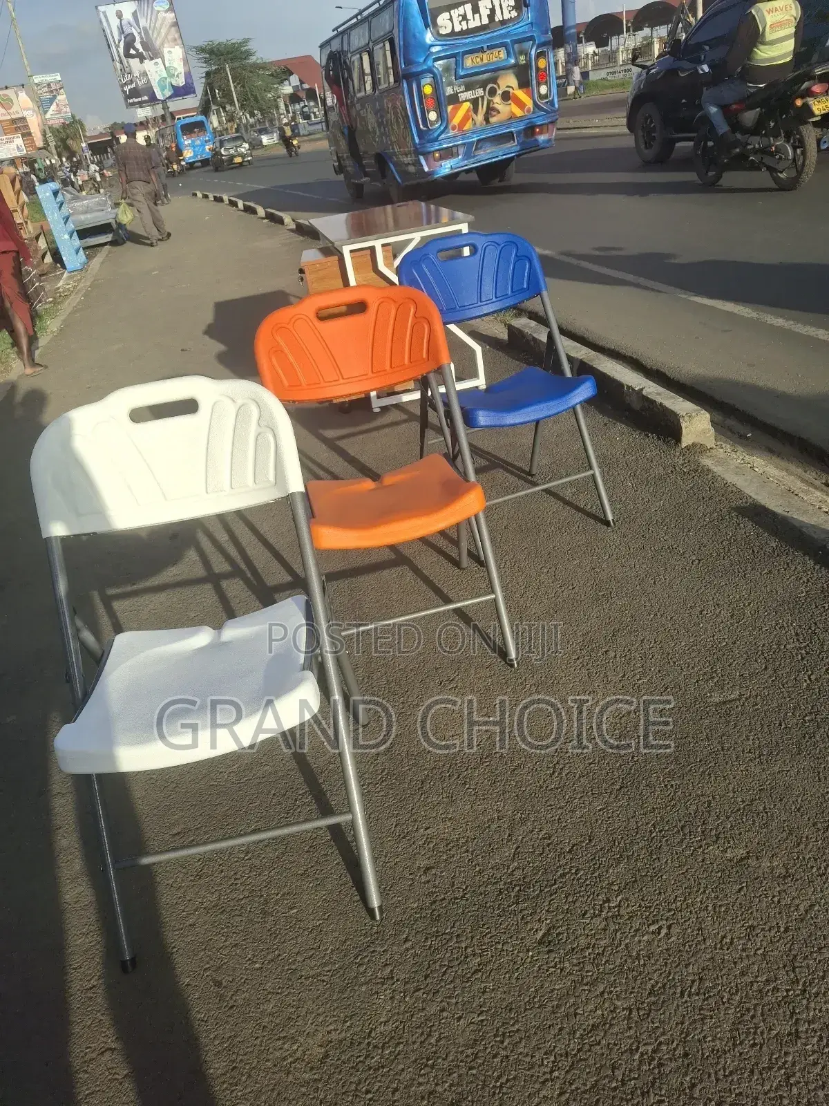 Ffoldable Chair