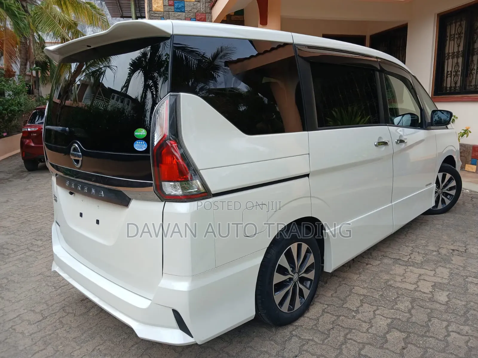 Nissan Serena 2019 White