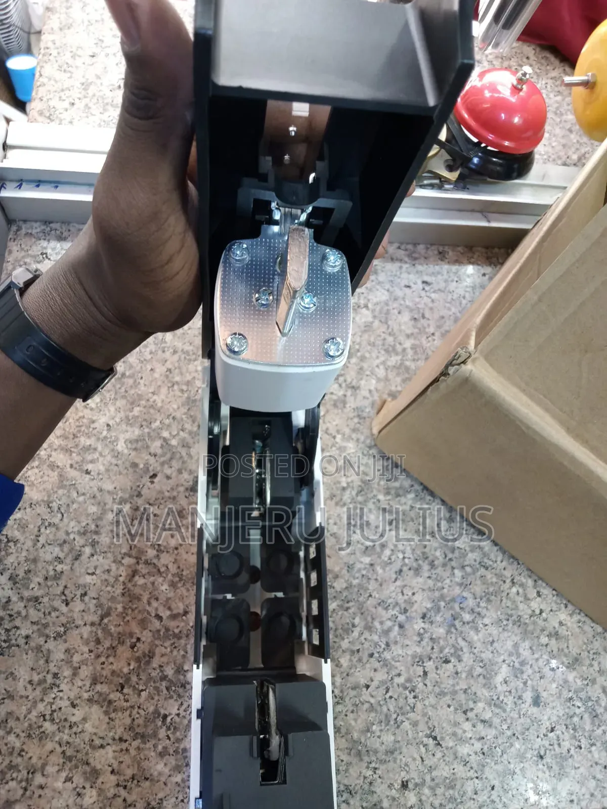 200amps Fuse Holder/Switch Disconnect