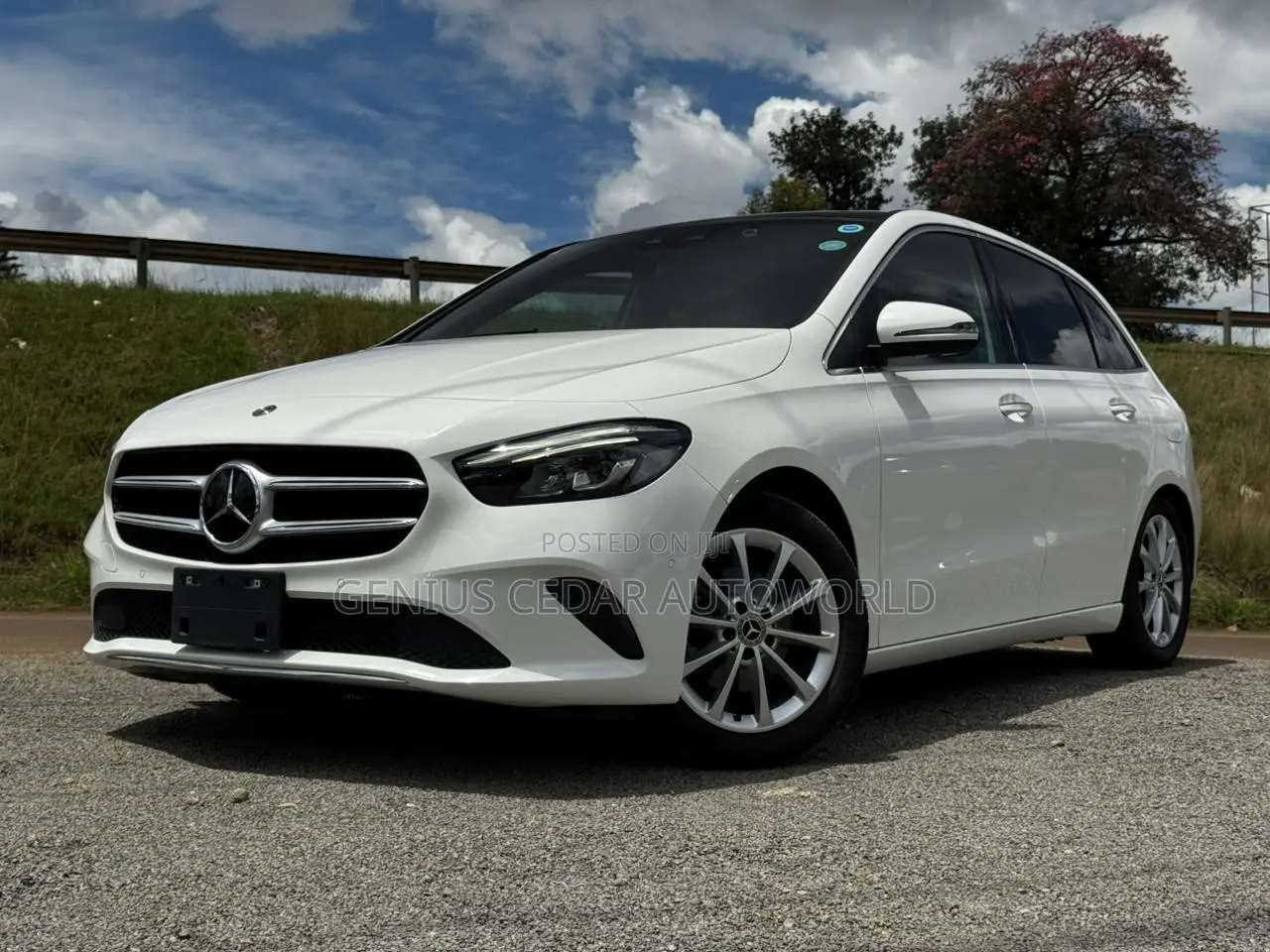 Mercedes-Benz C180 2019 White