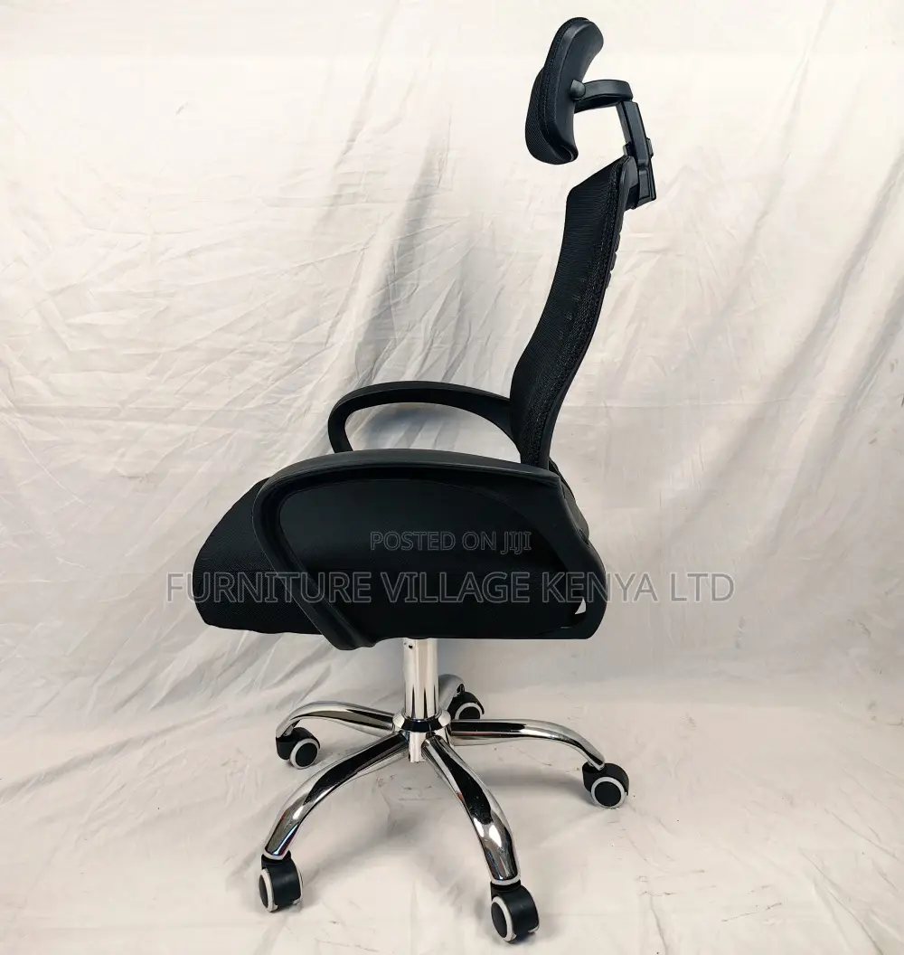 Office Chair; Black Headrest Office Chair