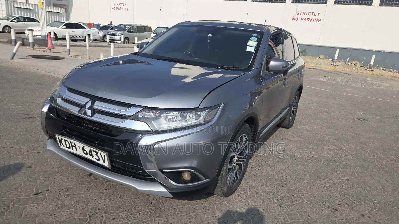Mitsubishi Outlander 2015 Gray