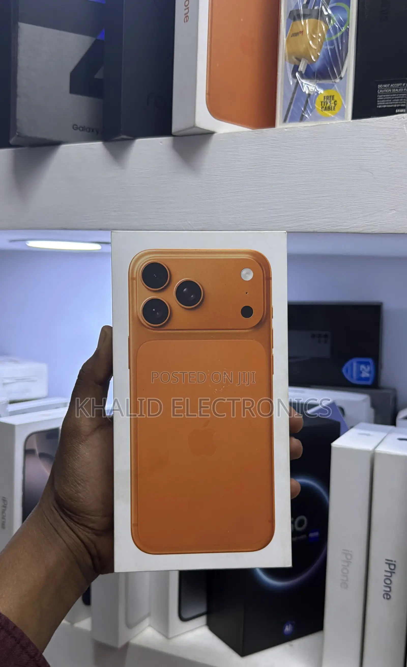 New Apple iPhone 17 Pro Max 256 GB Orange