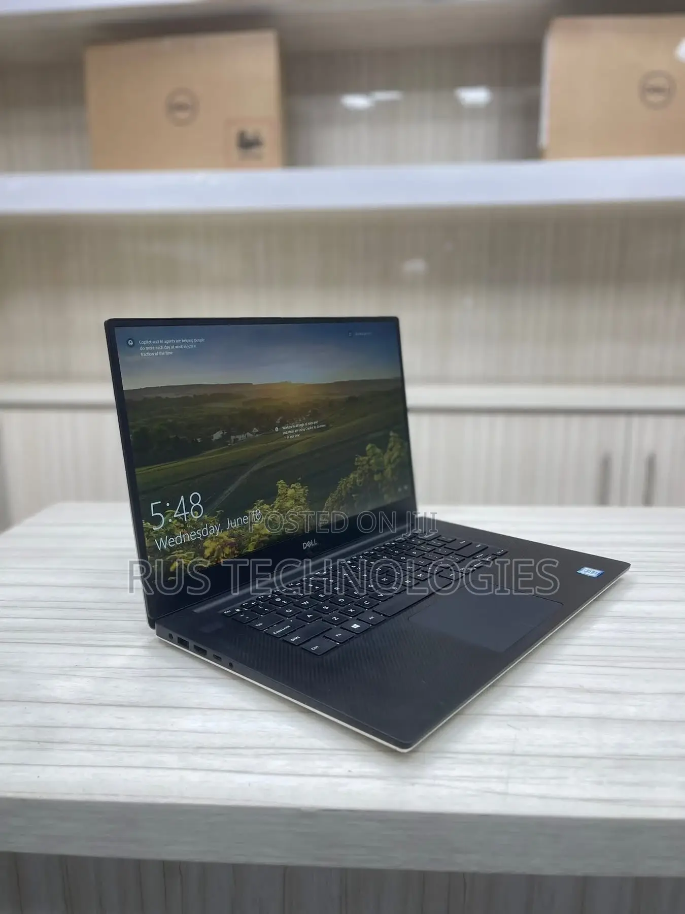 Laptop Dell Precision 5530 16GB Intel Core i7 SSD 512GB