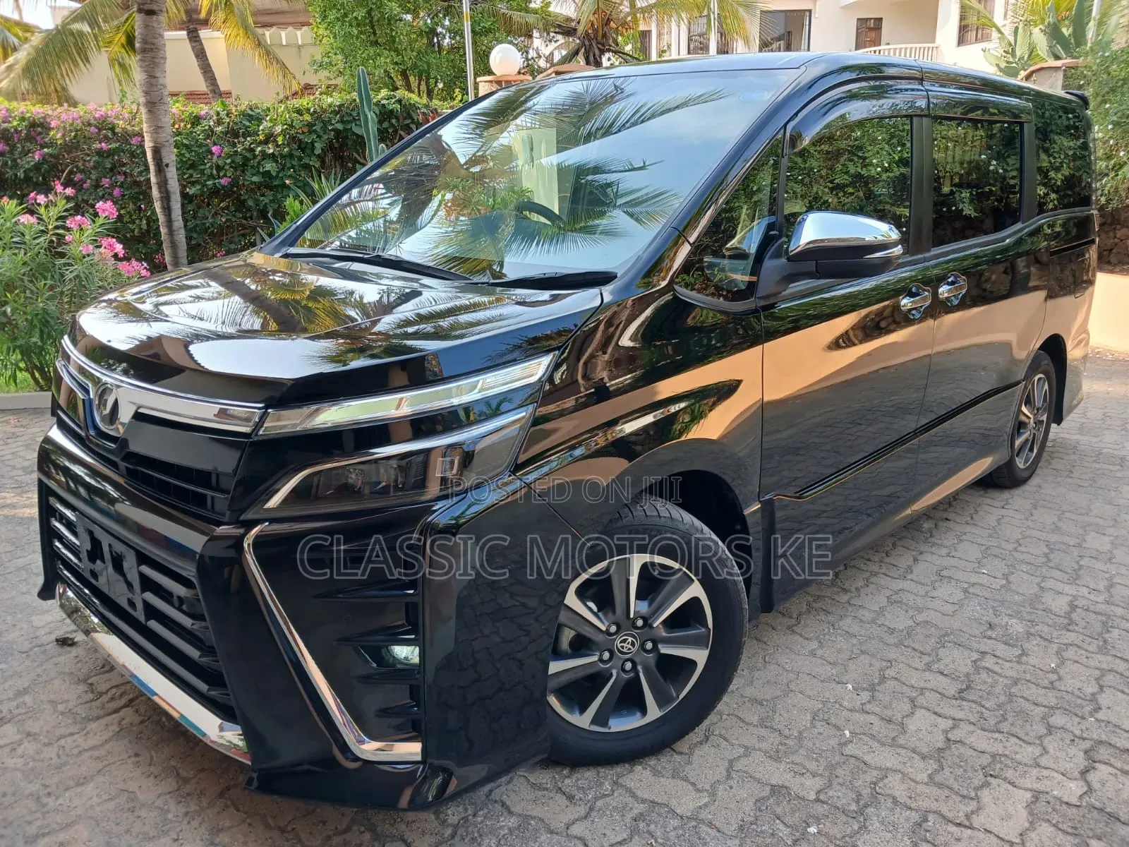 Toyota Voxy 2019 Black