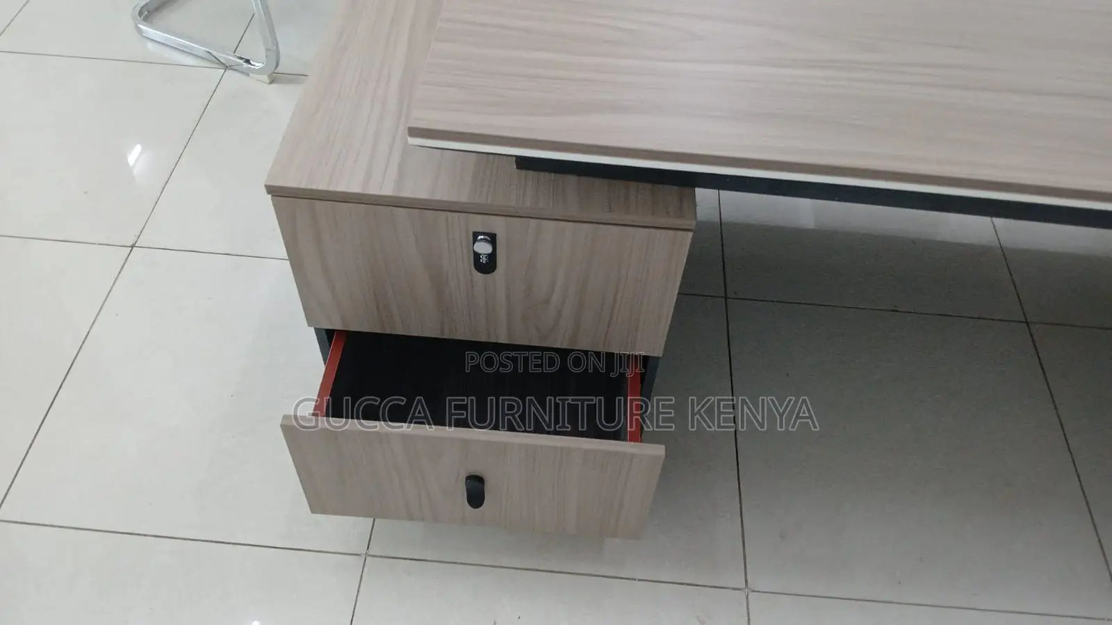 2.4 Meters Executive L-shaped Office Table
