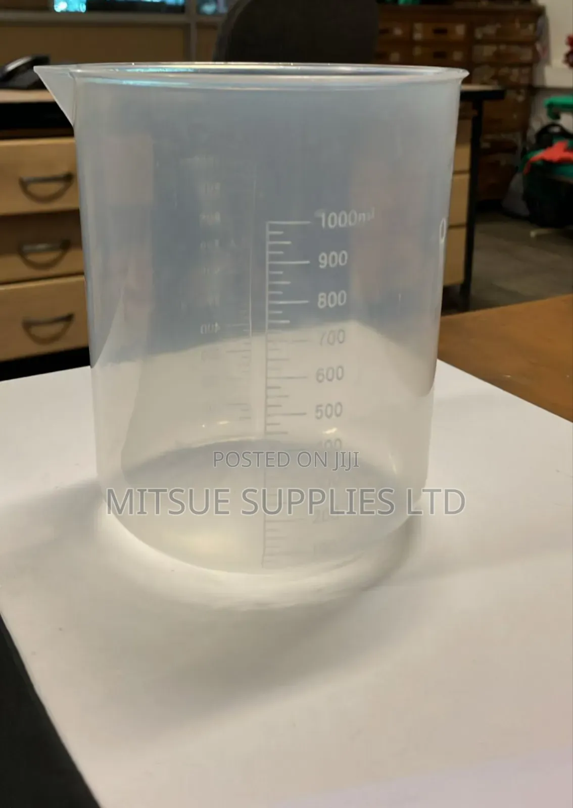 Pair Of Plastic Beaker 1000ml