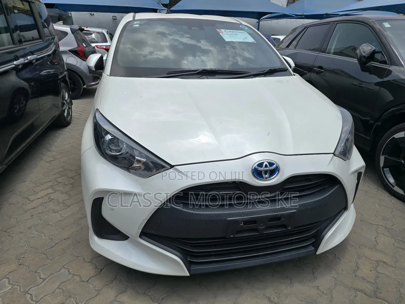 Toyota Yaris 2019 White