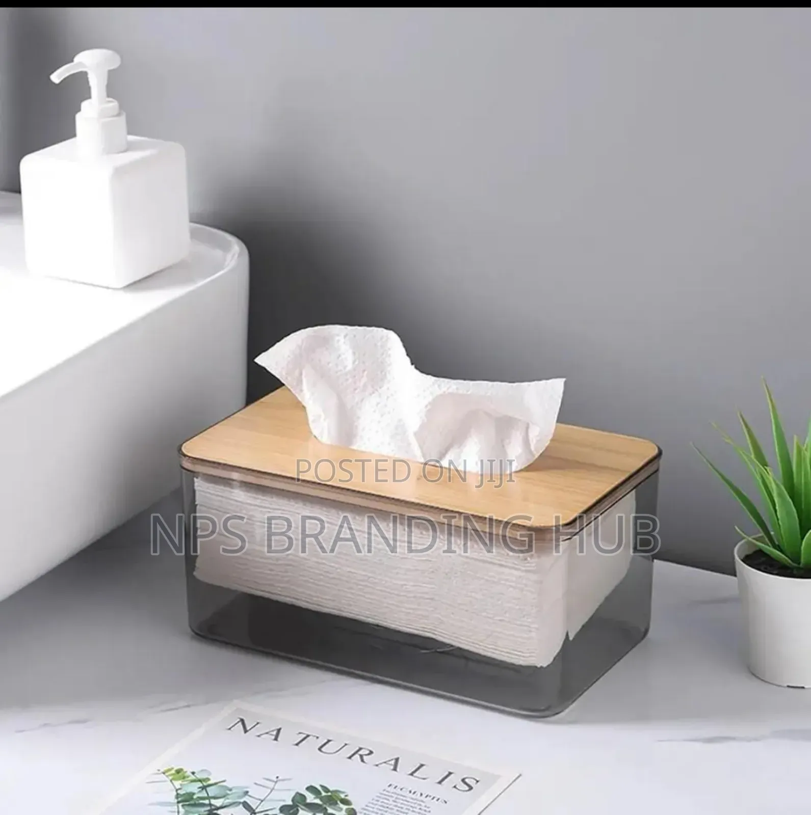 Acrylic Serviette Holder Clear Nm