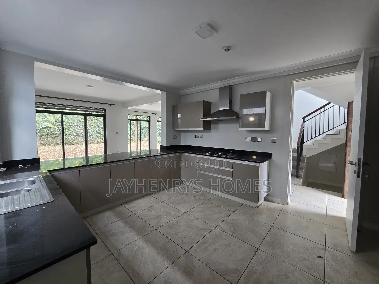 4bdrm House in Runda Paradise, Thindigua/Kasarini for rent