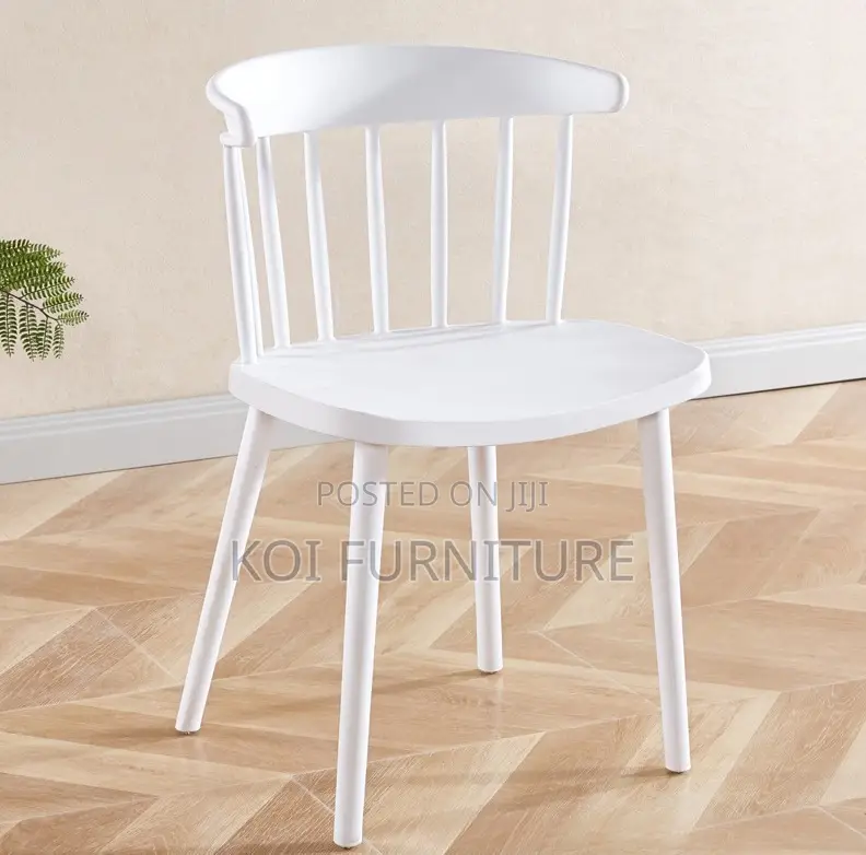 Office Chair : Black Plastic Nordic Dining Chair