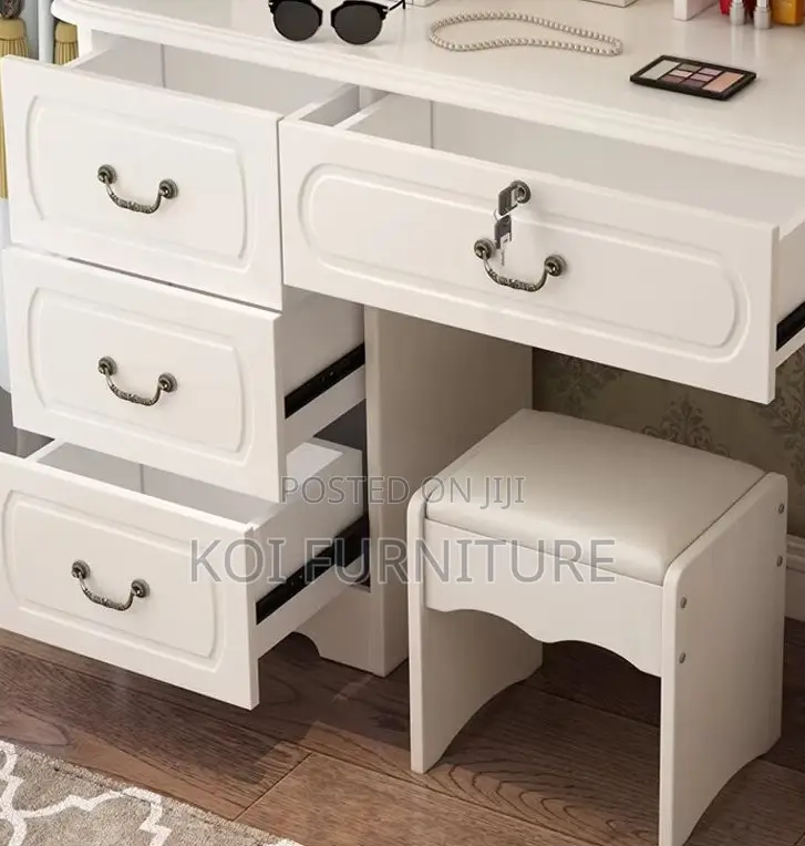 Vanity Set : Modern Vanity Dressing Table With Led Lighting