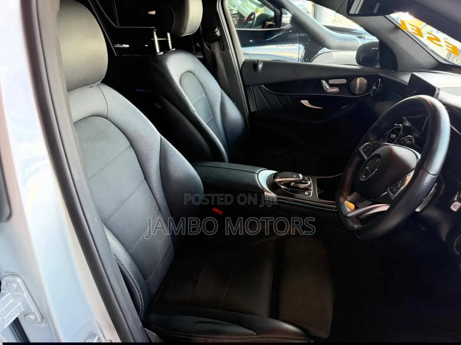Mercedes-Benz GLC-Class 2019 Silver