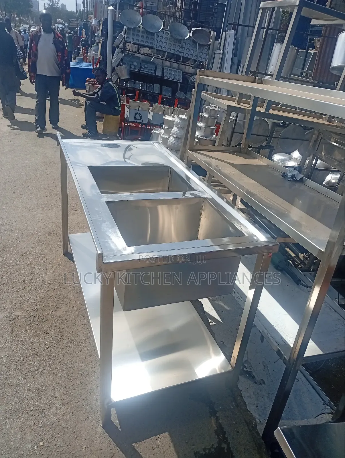 Stainless Steel Two Bowl Washing Sink.