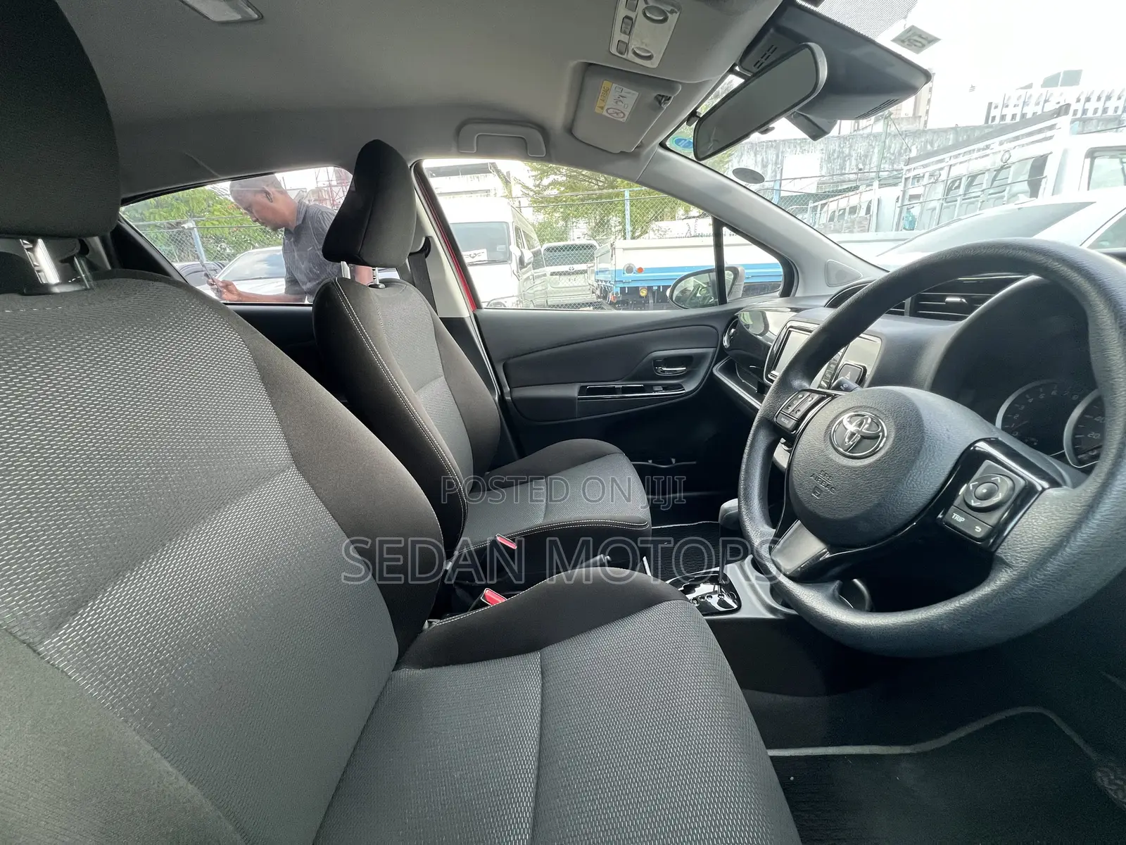 Toyota Vitz 2019 Burgundy