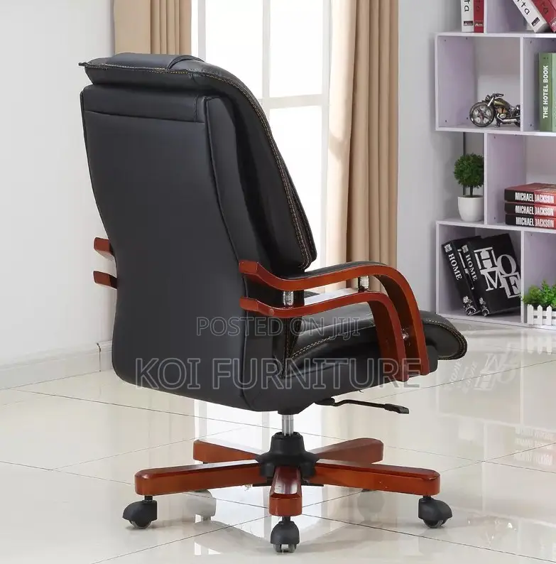 Office Chair : Leather Director's Executive Office Seat