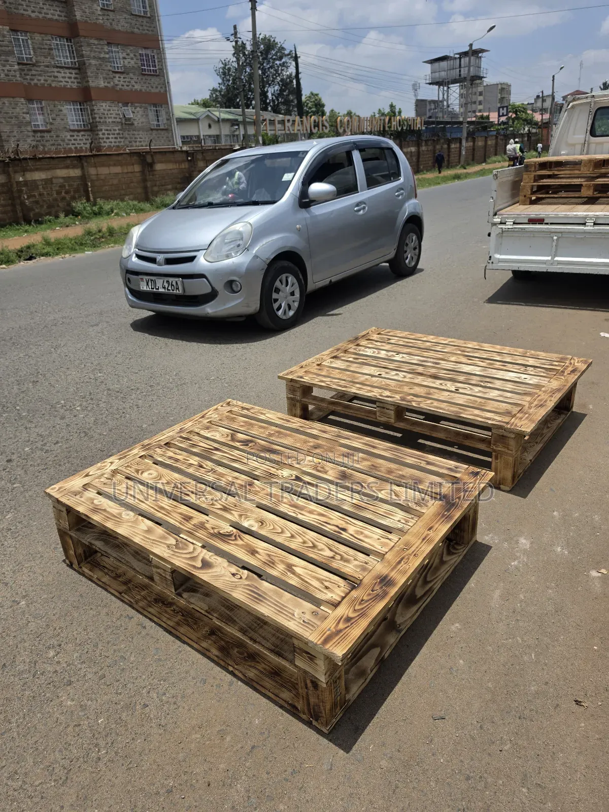 4ft*6ft Detachable Blazed Pallet Bed . Sr01