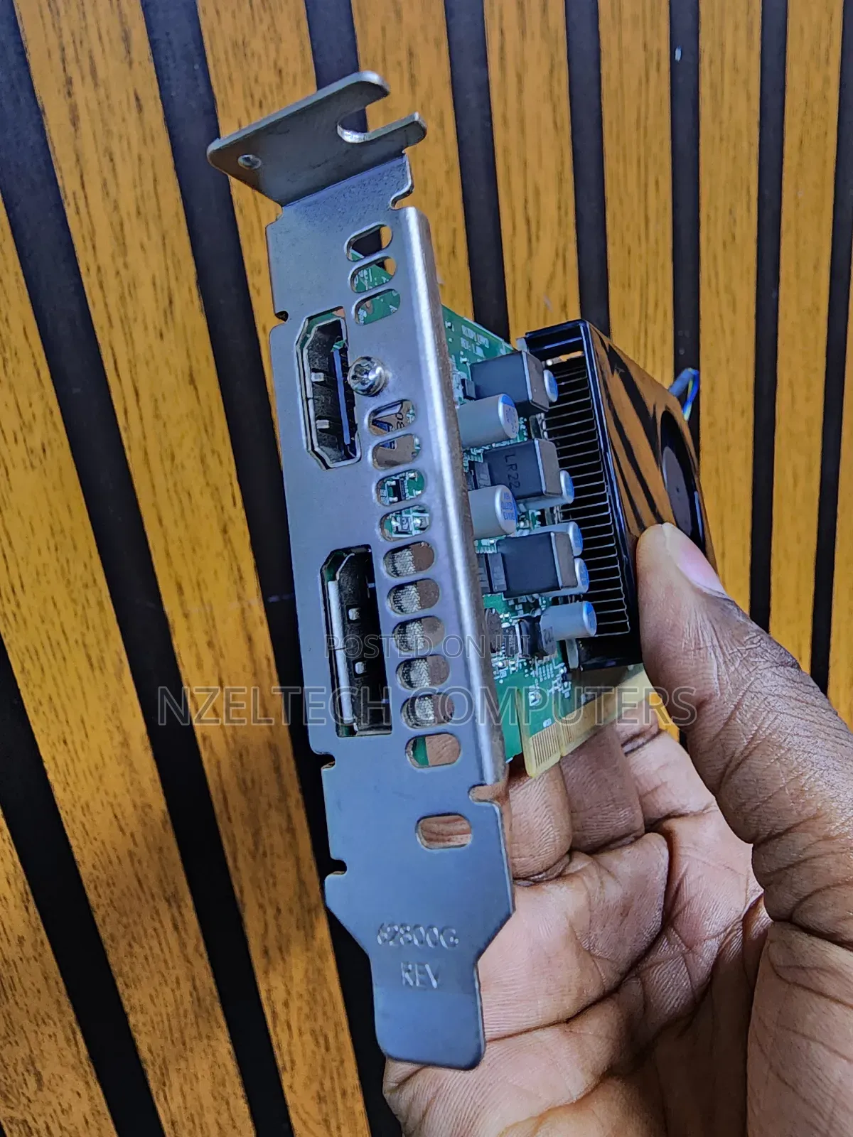 Amd Graphics Card 4gb R550,Display Port Hdmi