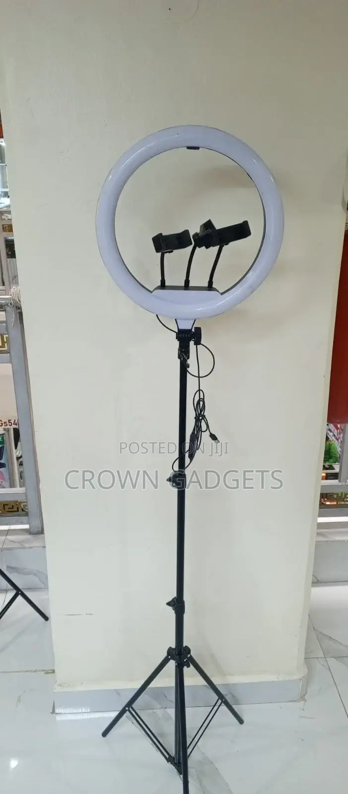 Qx360 14” Ring Light 360° Phone Holder for Streaming