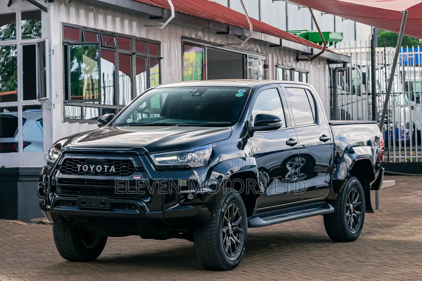 Toyota Hilux 2021 Black