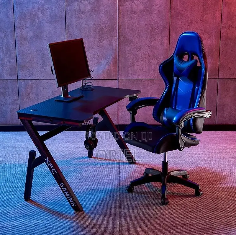 Office Tables: Small Home Office Desk for Productivity