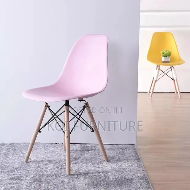 Dining Chair : Eames Style White Dining Chair