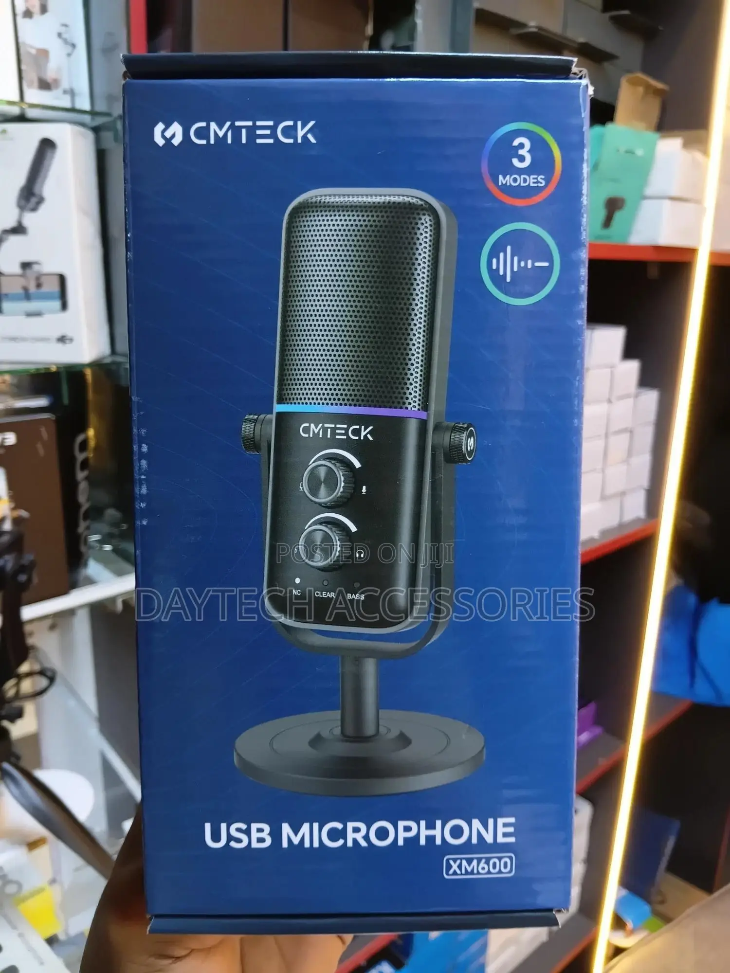 The Cmteck Xm600 Usb Podcast Microphone.
