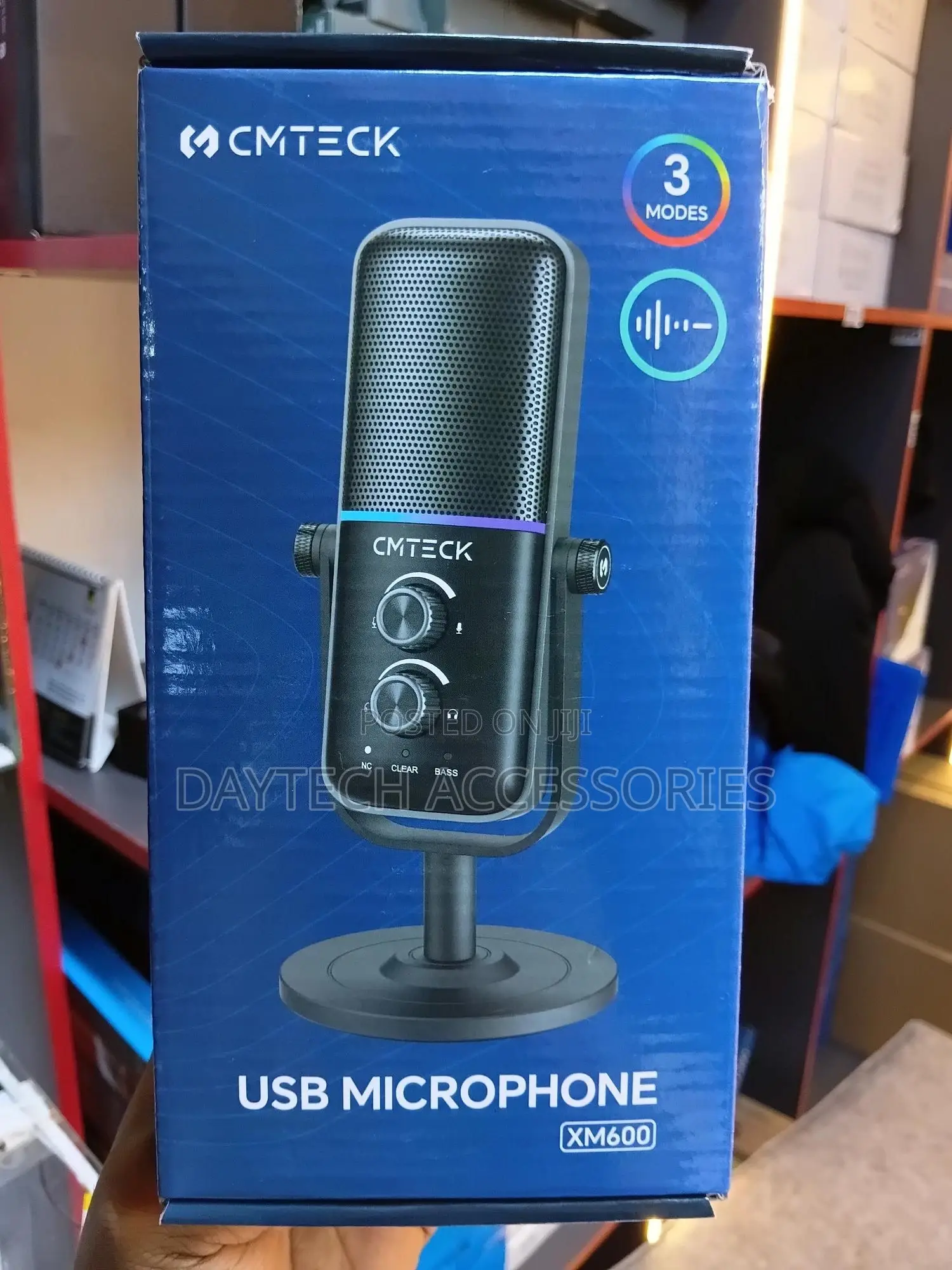 The Cmteck Xm600 Usb Podcast Microphone.