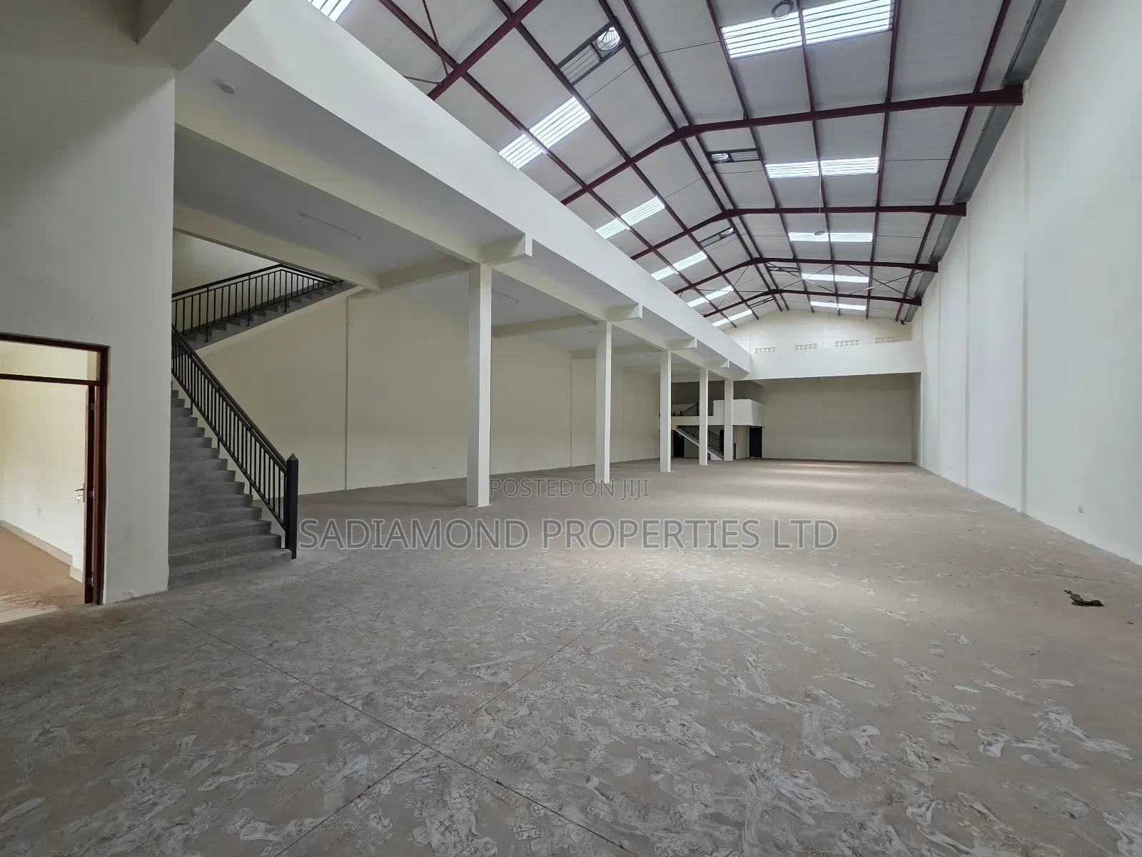 Godown/Warehouse for Rent in Babadogo