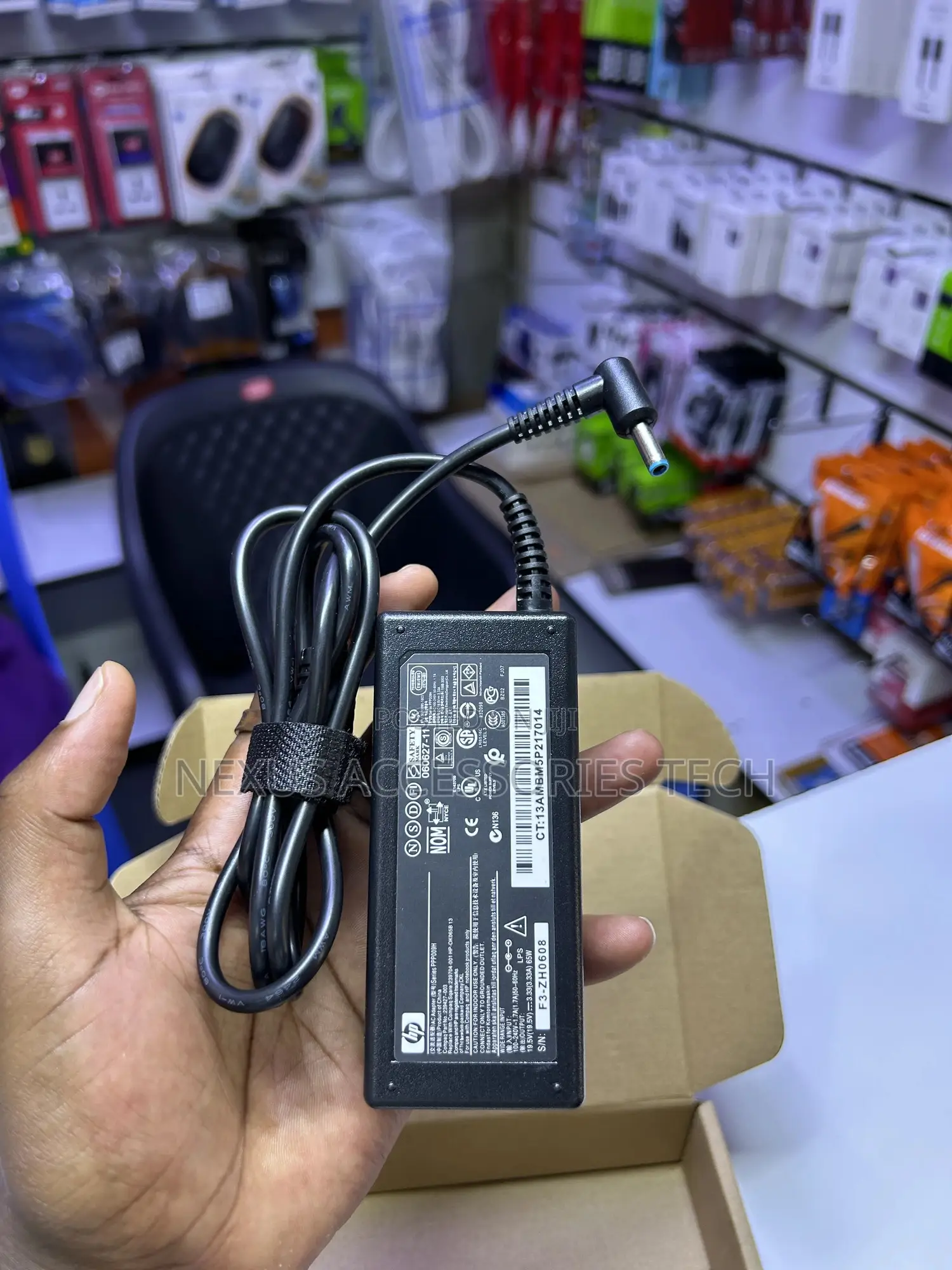 Original Hp 65w Blue Pin Laptop Charger – Fast Charging Durable