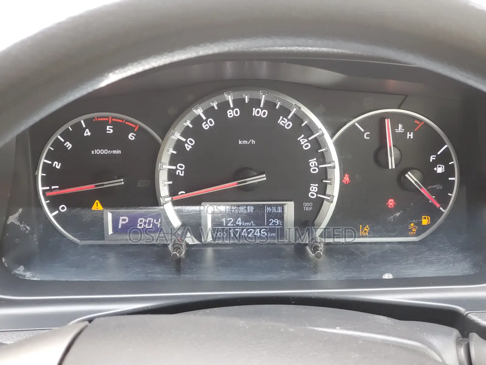 Toyota HiAce 2019