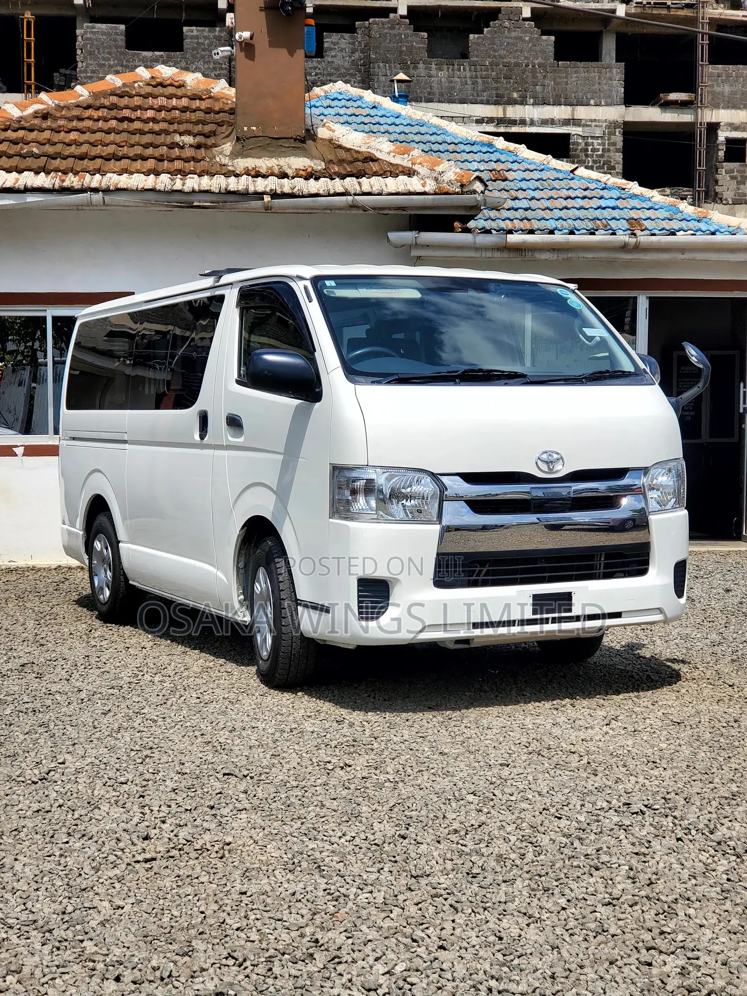 Toyota HiAce 2019