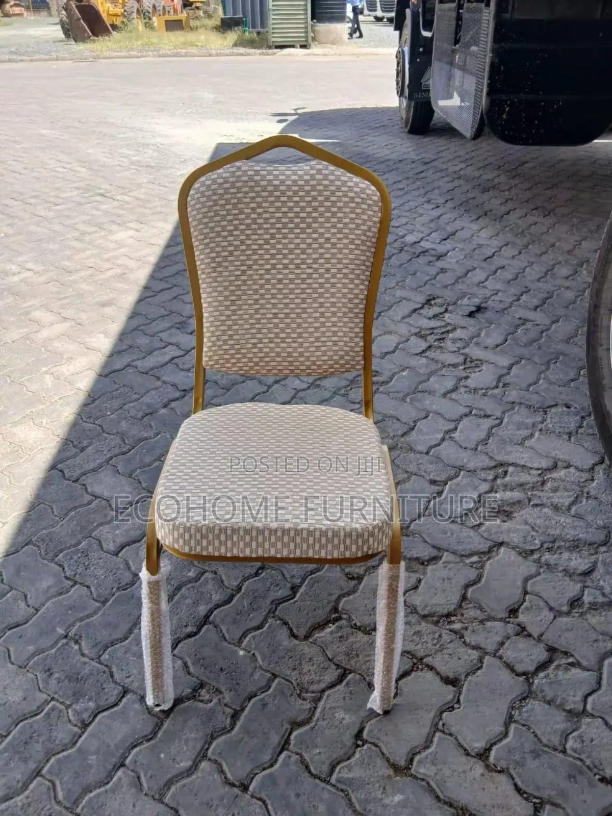 White Banquet Chairs
