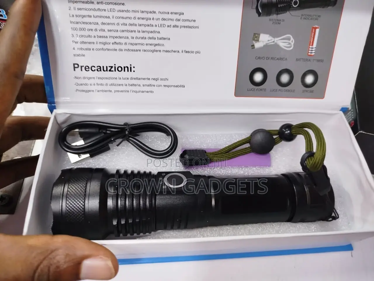 P50 Zoomable Rechargeable Led Flashlight, Torcia a Led