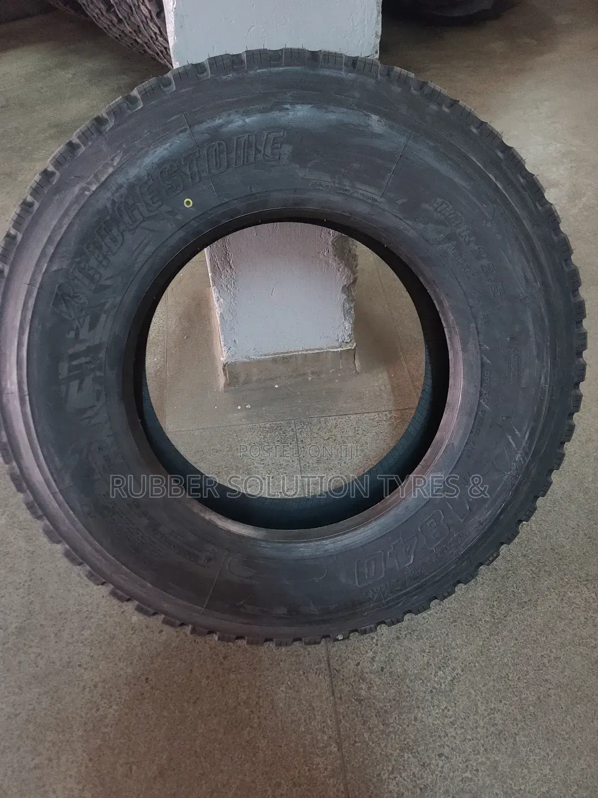 10r22.5 Bridgestone Tyres M840 T