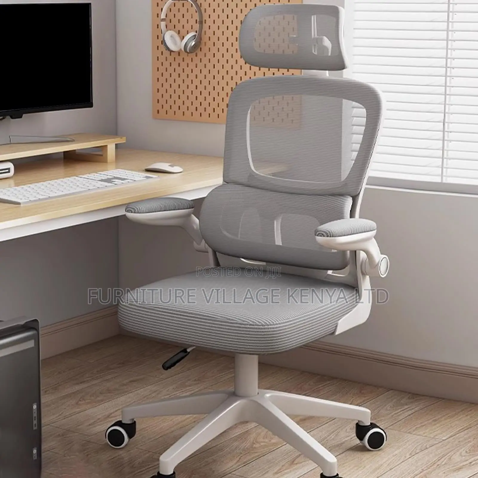 Office Chair; Ergonomic White Orthopedic Seat