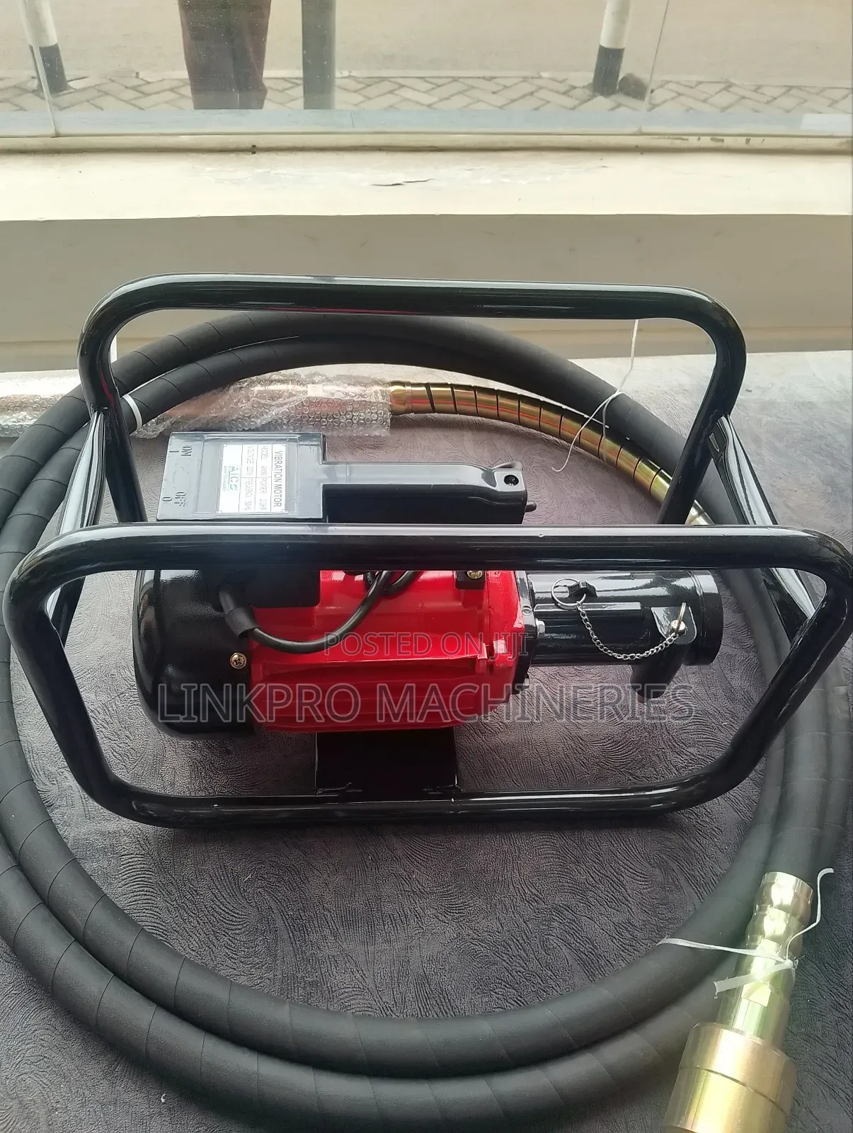 2hp Aico Concrete Vibrator With 45mm Shaft