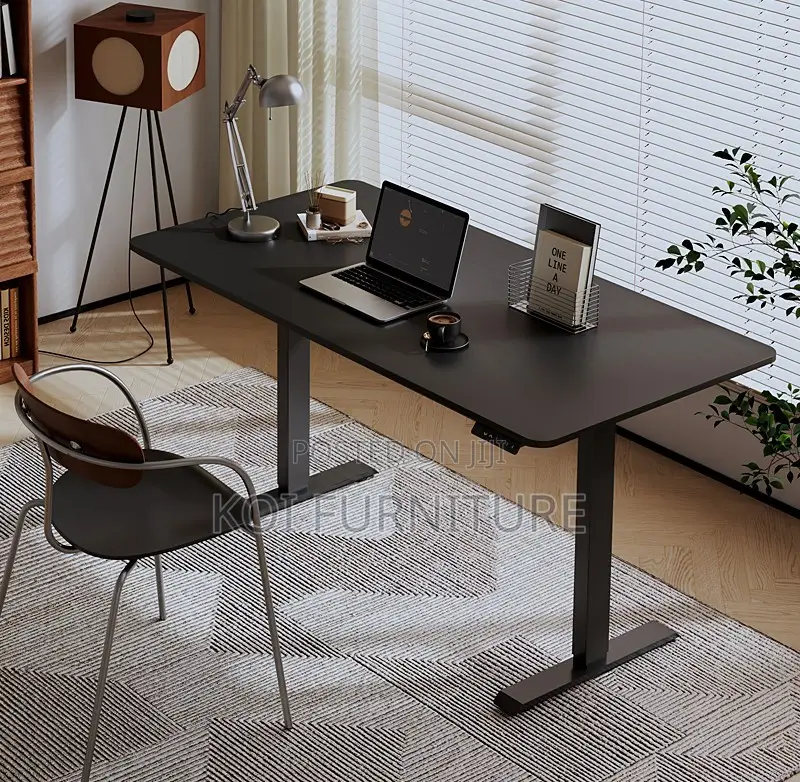 Office Desk : 1.2m Modern Electric Height Adjustable Standing Desk