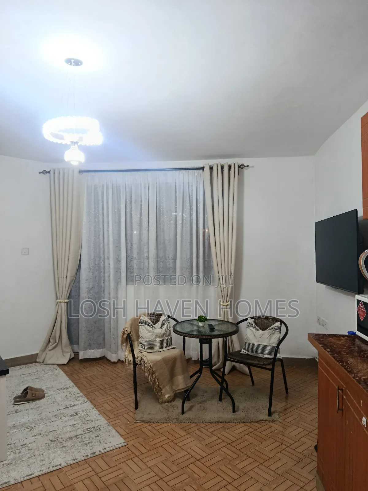Morden,Clean and Cozy Studio BNB Nairobi Roysambu TRM Drive Kasarani