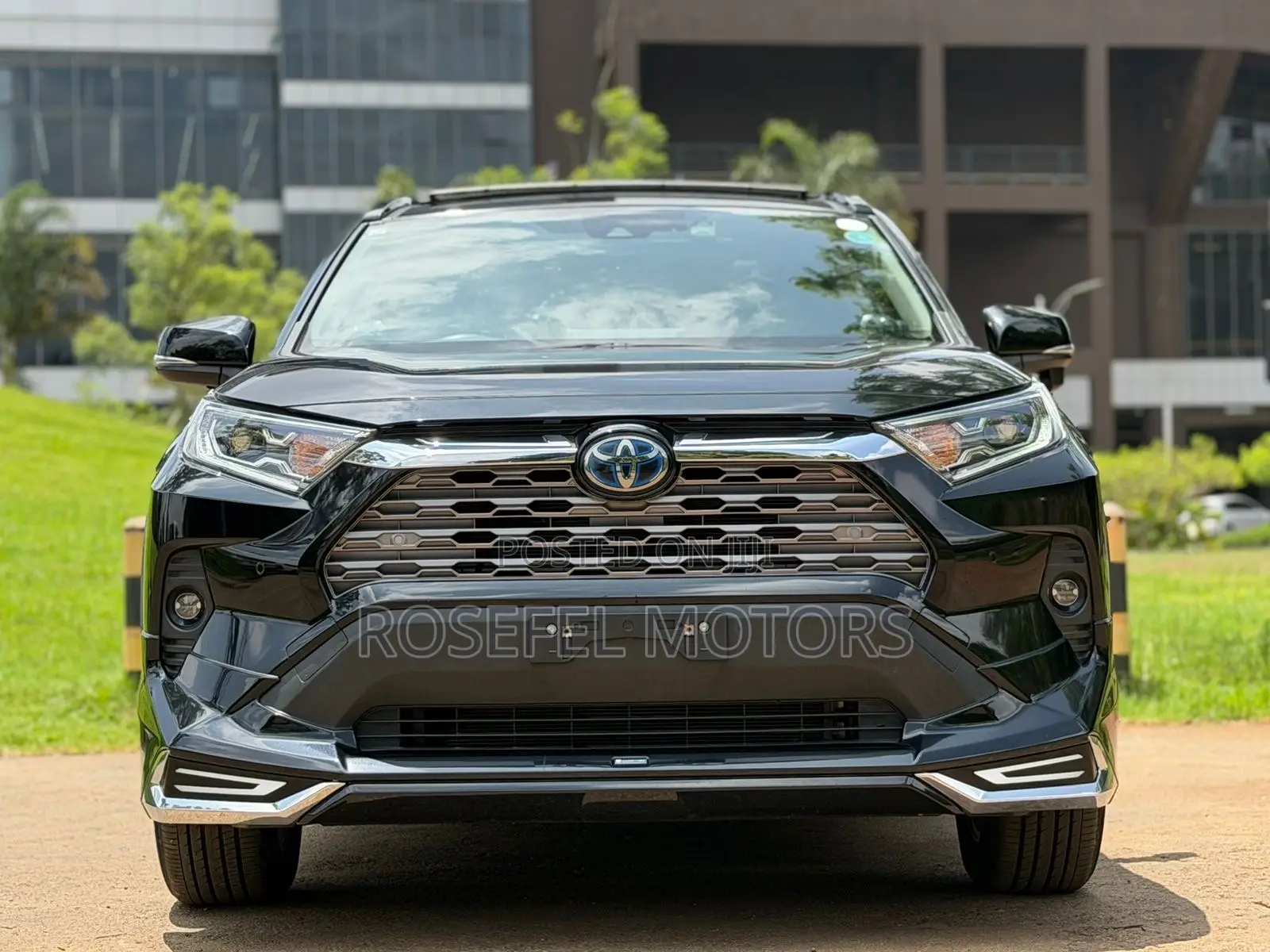 Toyota RAV4 Hybrid 2019 Black