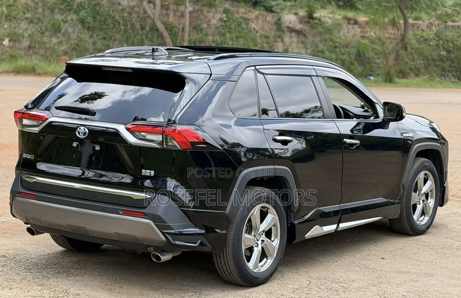 Toyota RAV4 Hybrid 2019 Black