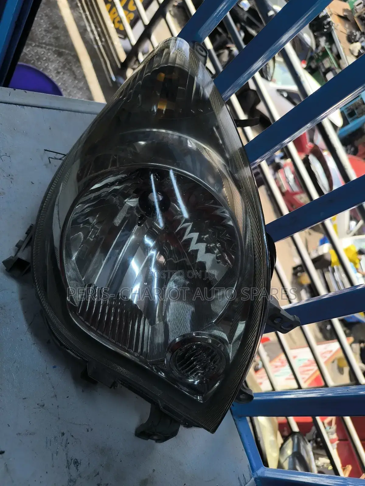 Daihatsu Mira 2008 Headlights