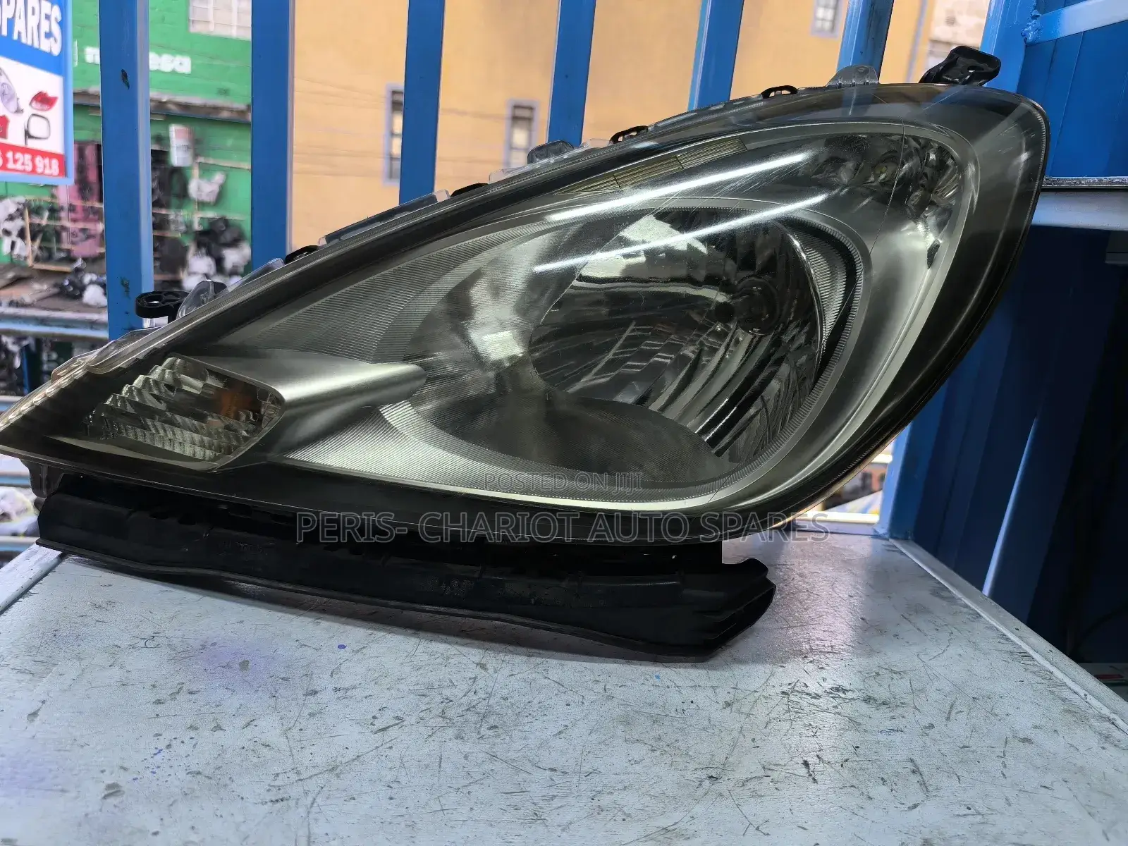 Honda Fit 2012 Non Xenon Headlights