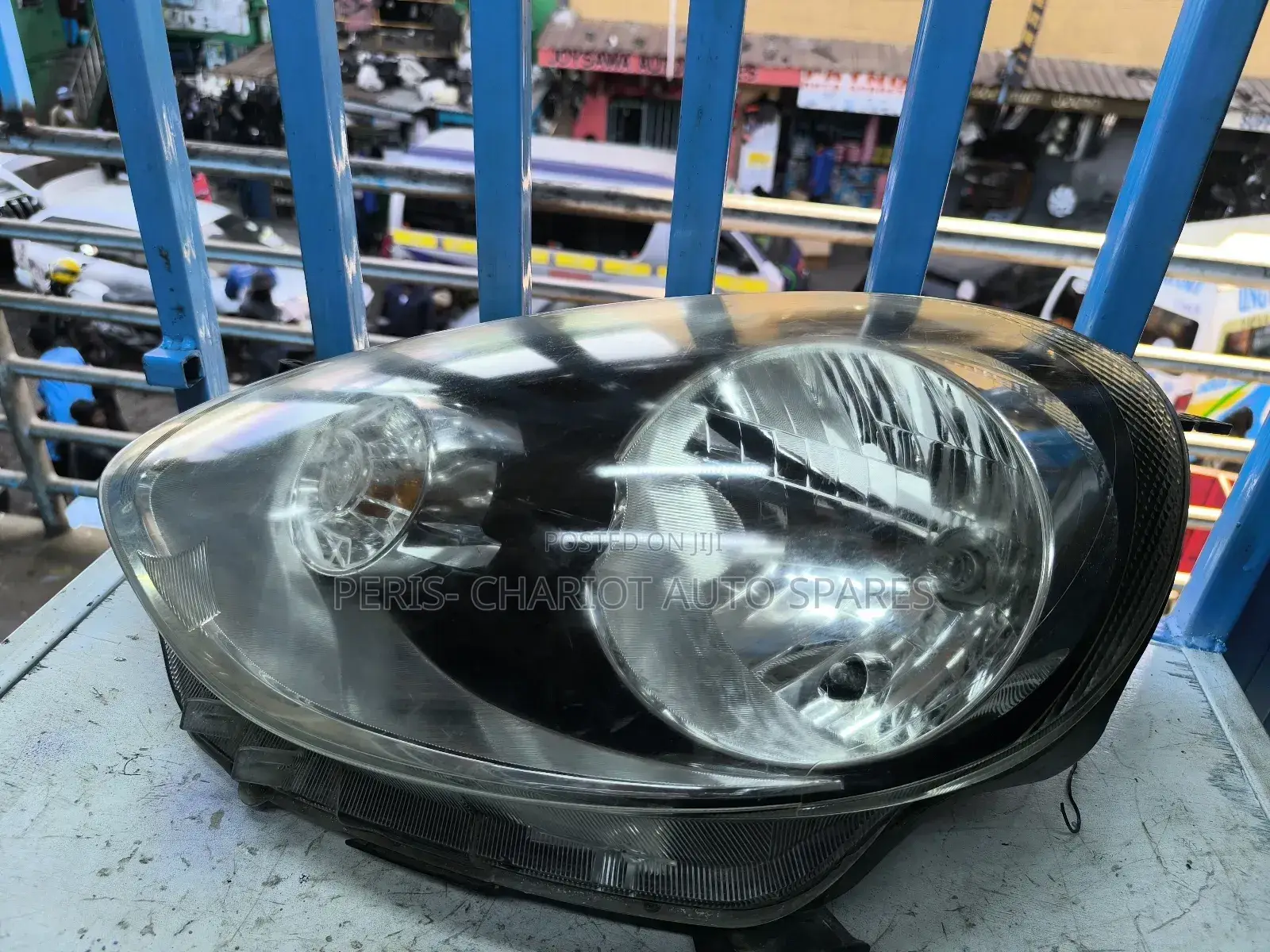 Nissan March 2014 Non Xenon Headlights
